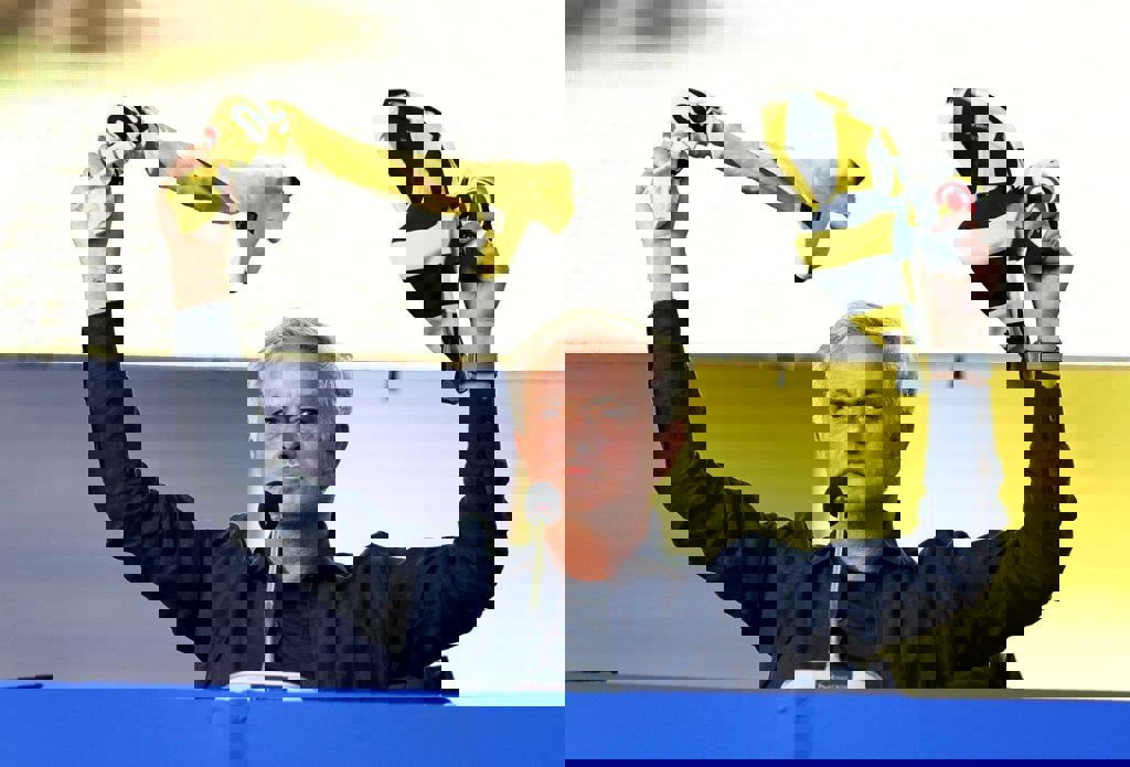 2029748