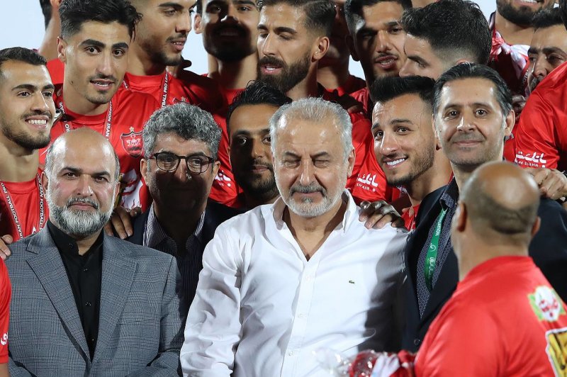 تصمیمات کلیدی درویش: پرسپولیس نیم‌فصل قهرمان شد