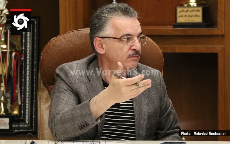 ششگلانی: تراکتور با زنوزی ادامه میدهد