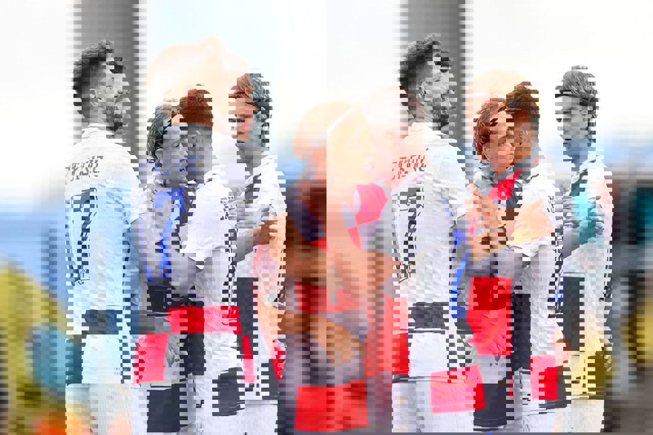 2030102