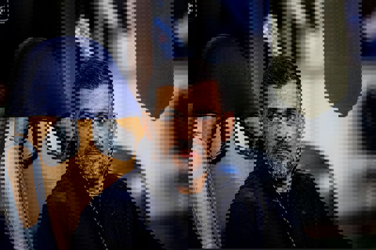2030354
