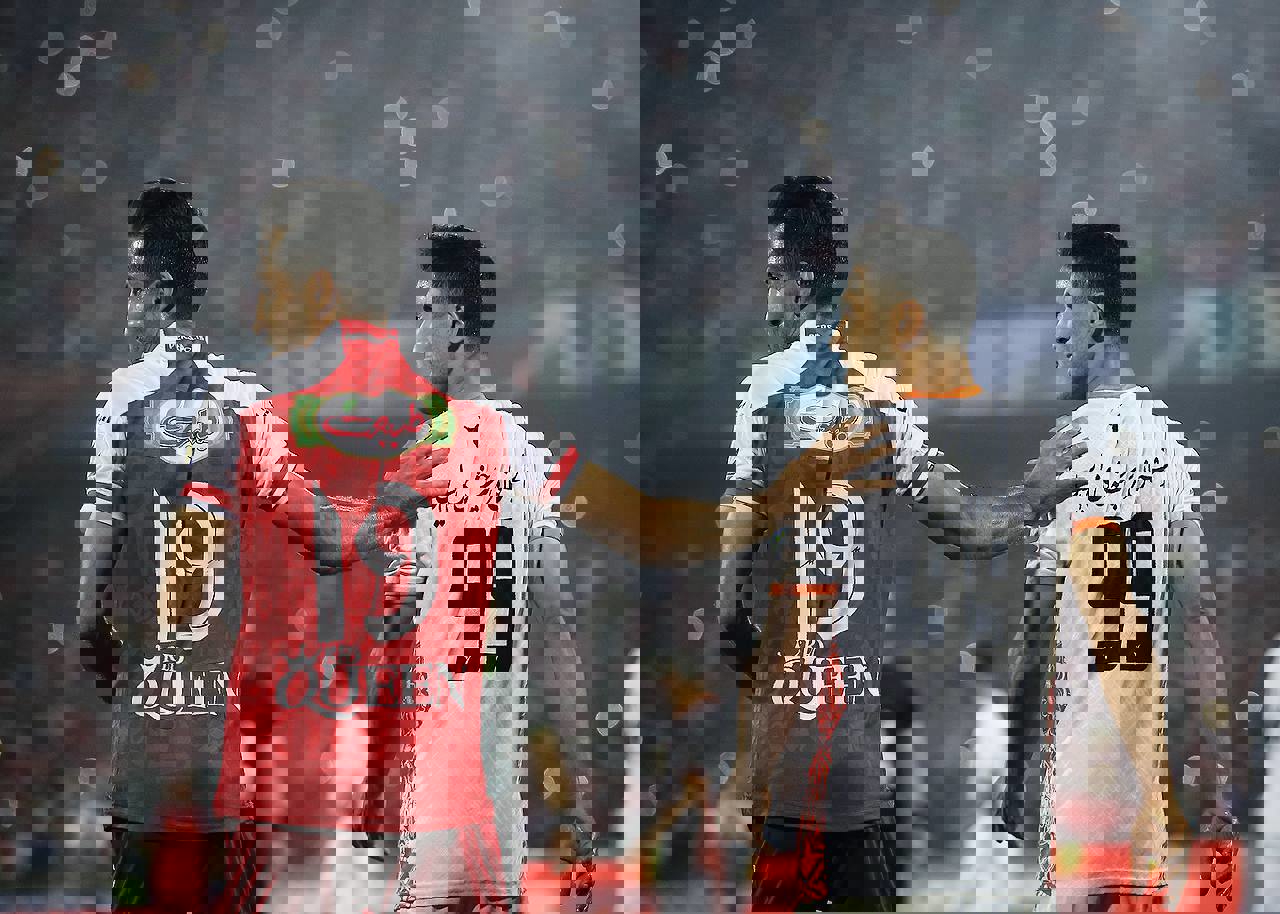 2030410