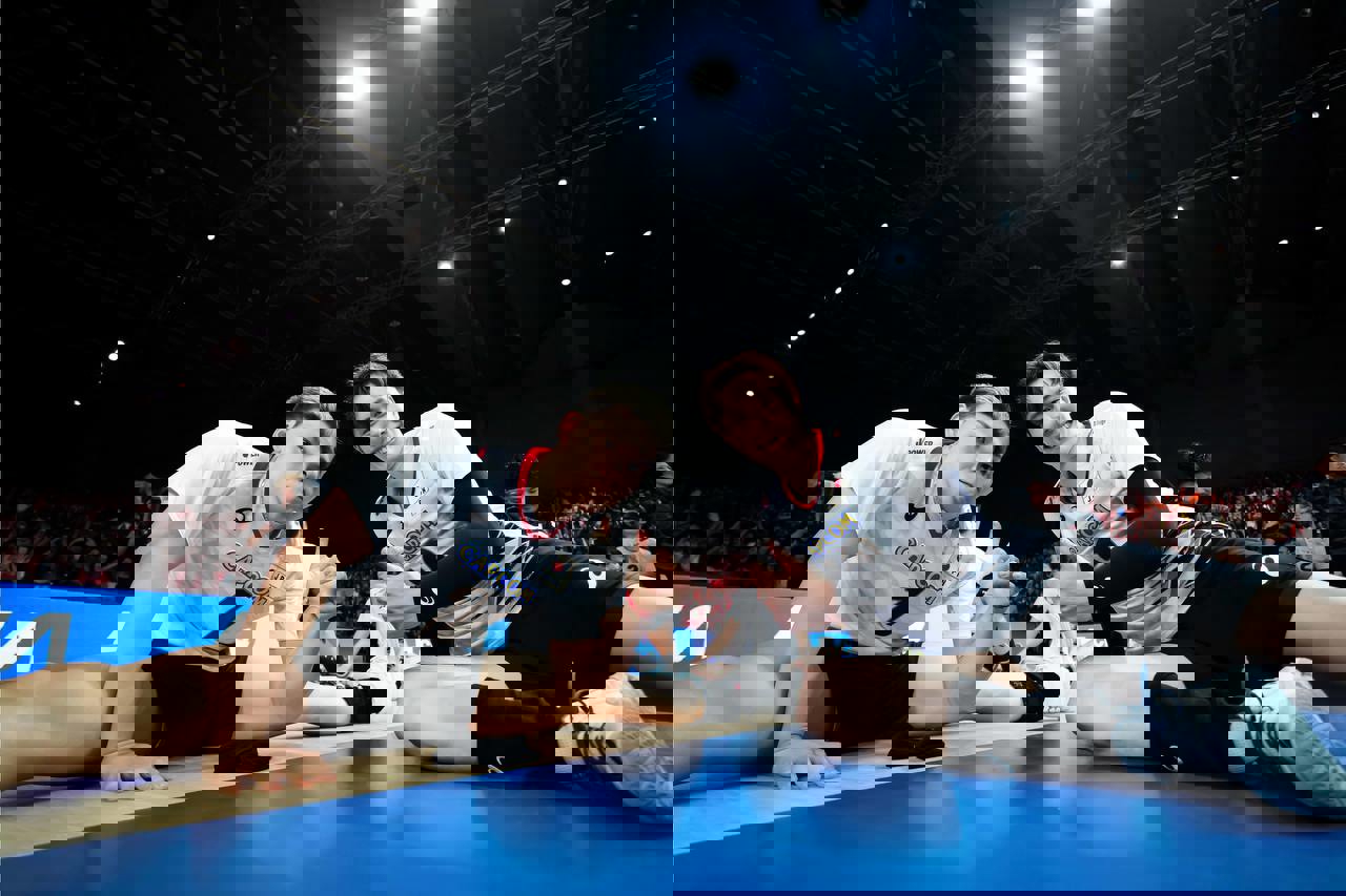 2030487