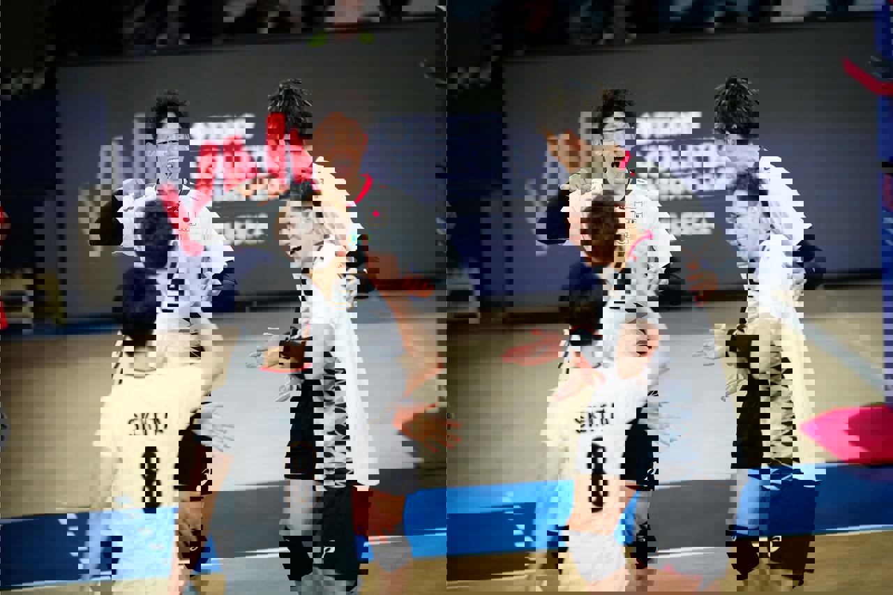 2030485
