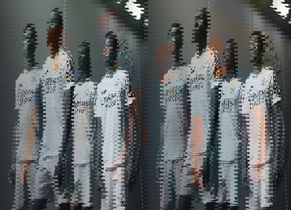 2030523