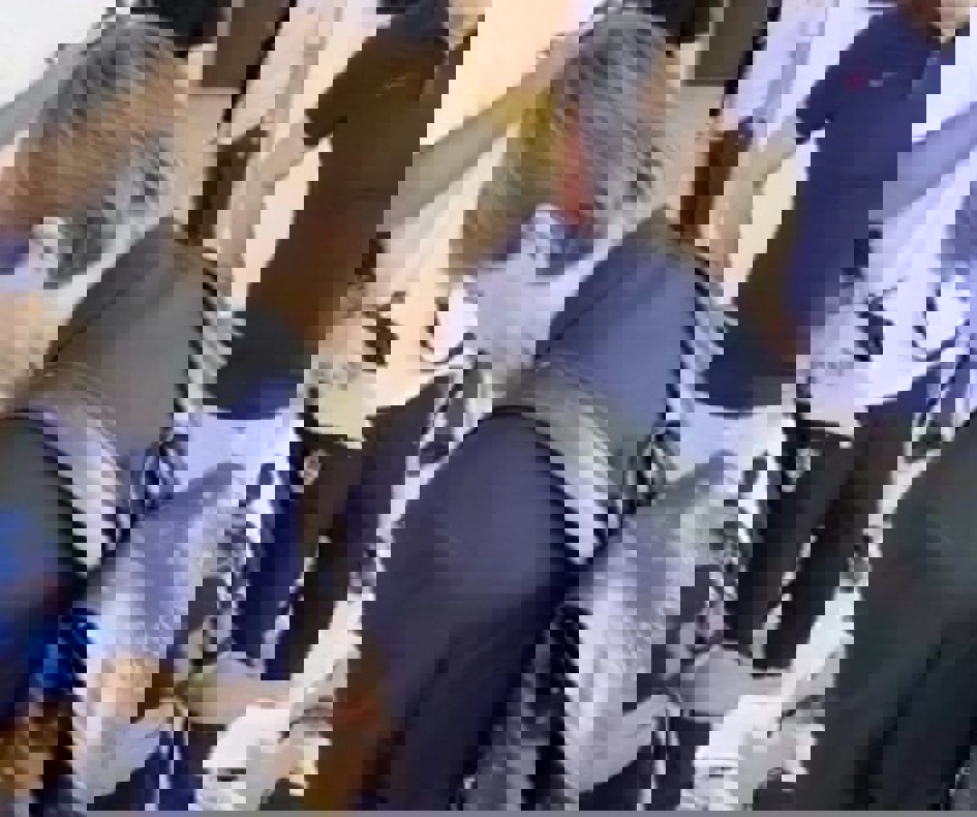 2030686