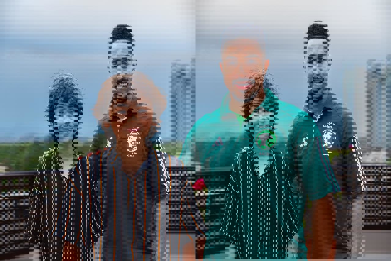 2030804