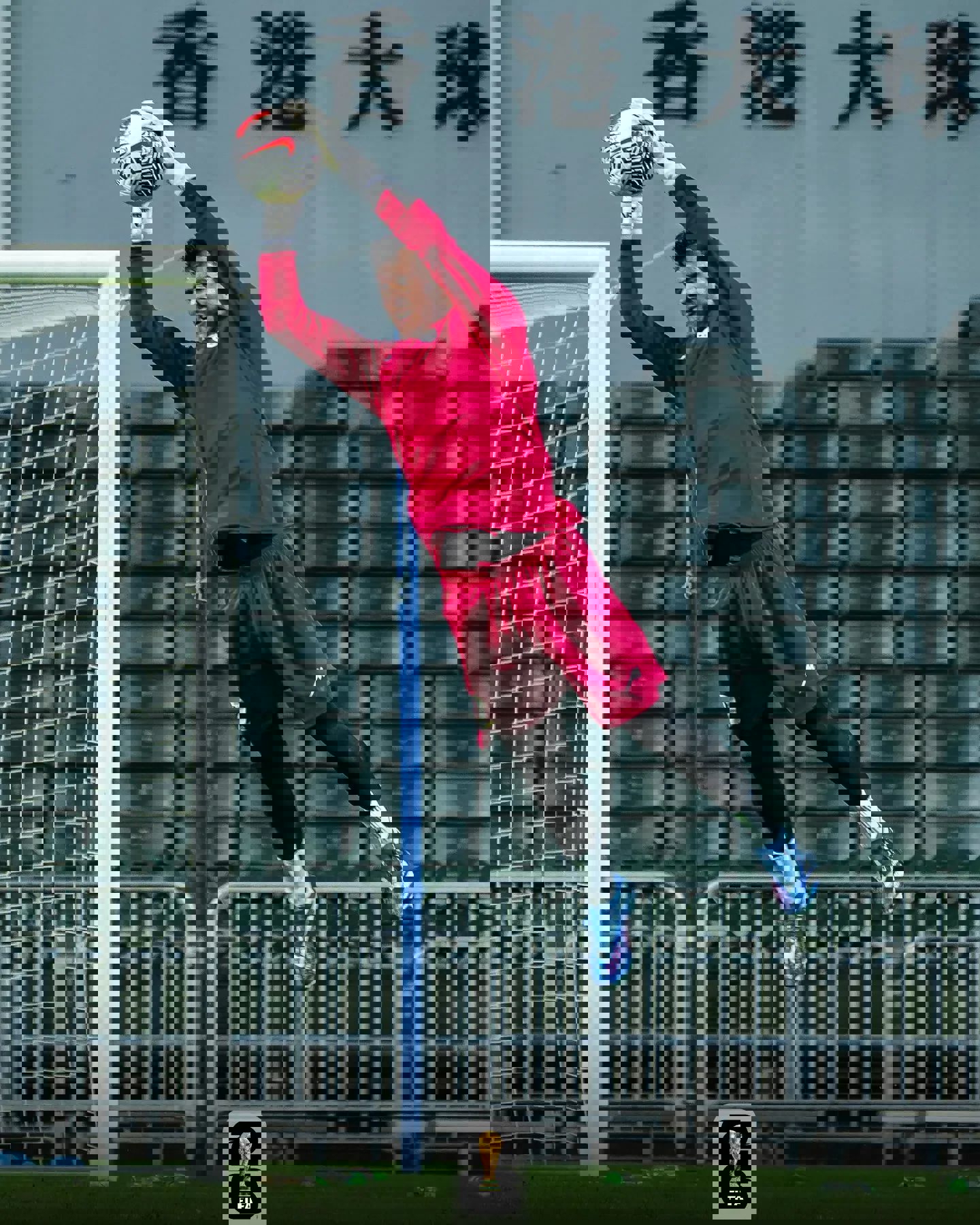 2030784