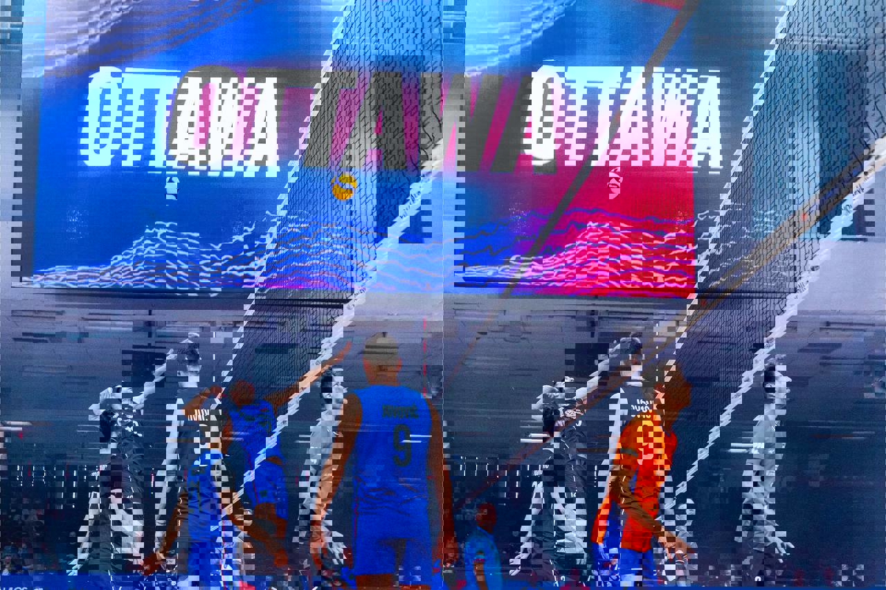2030819