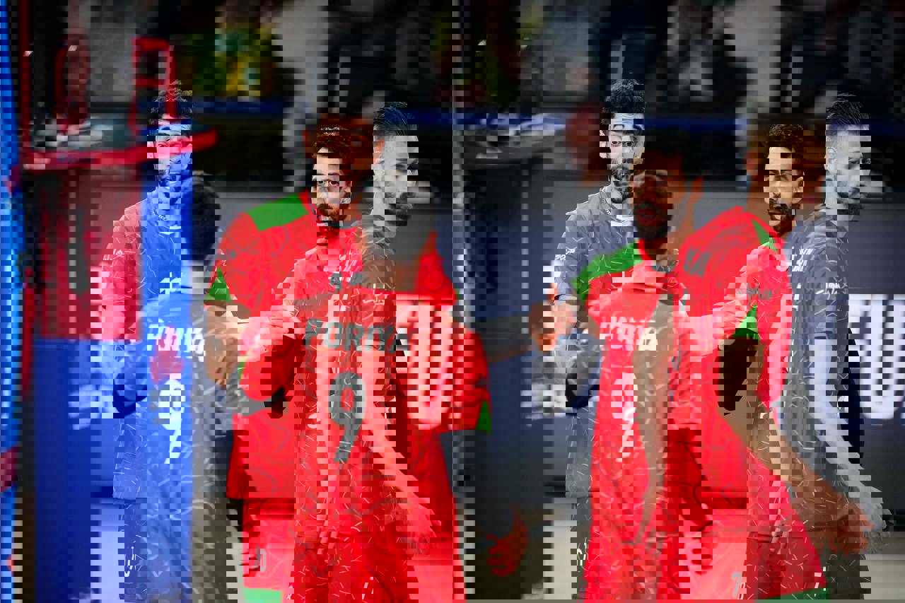 2030855