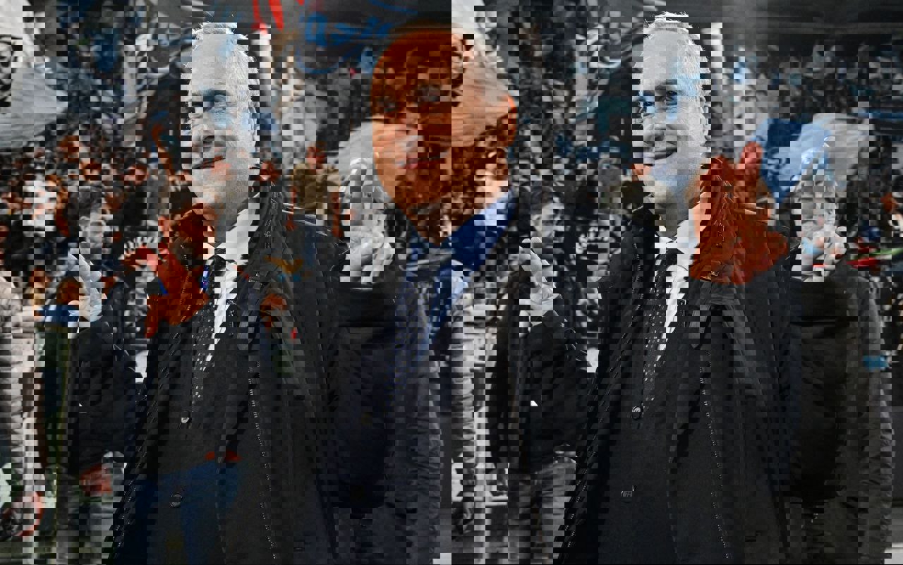 2031142
