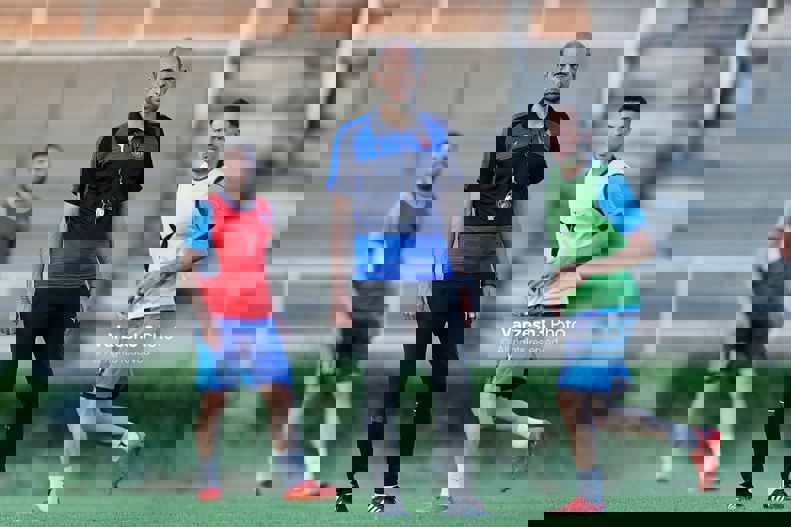 2031593