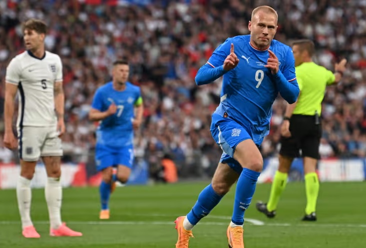 انگلیس 0-1 ایسلند: شوک به سه‌شیرها در ومبلی