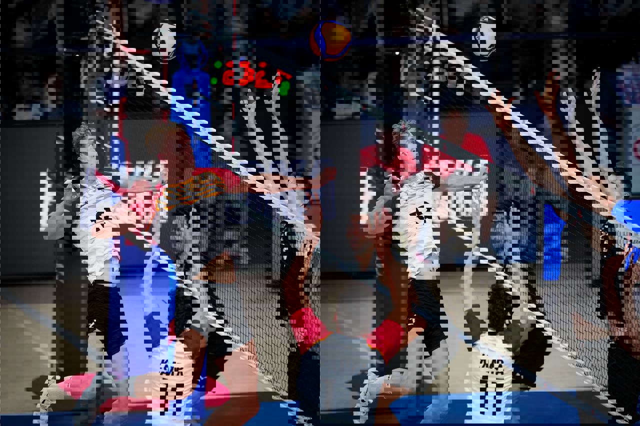 2031695