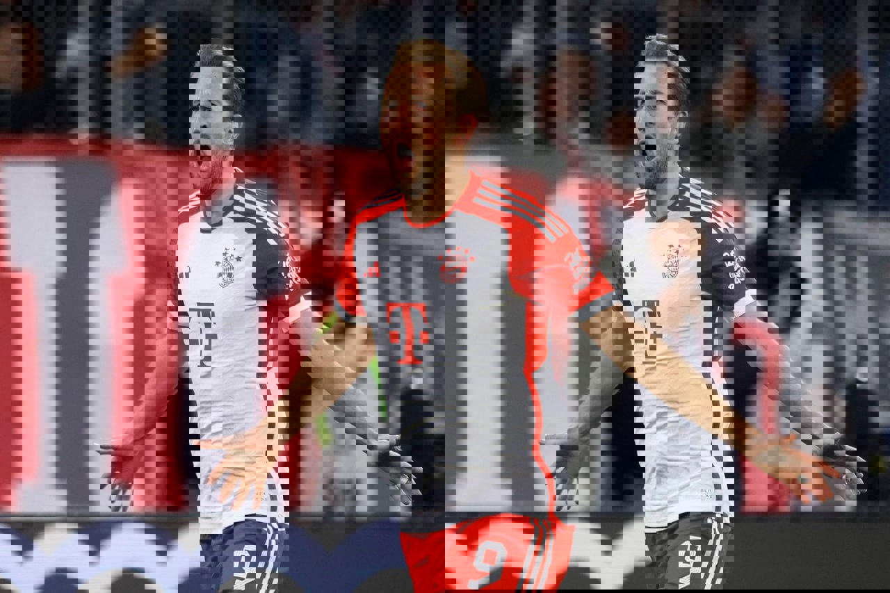 2031841