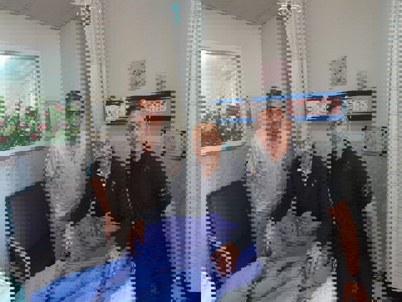 2031902
