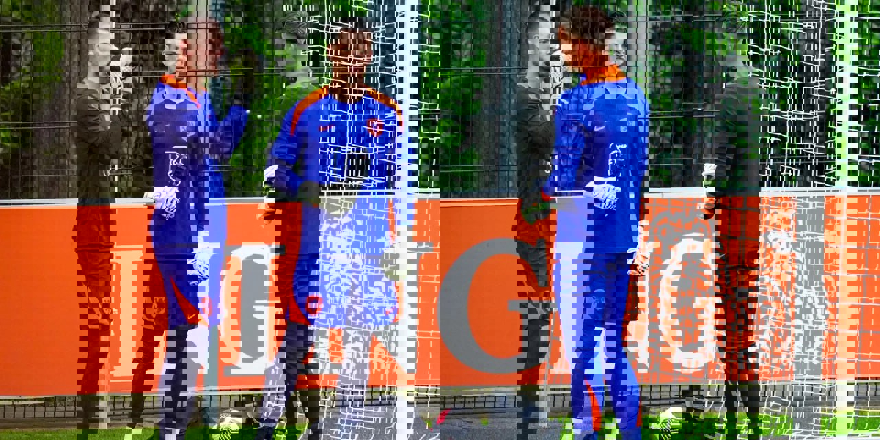 2031804