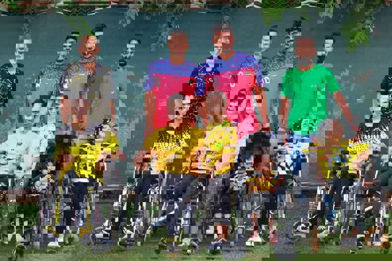 2042016