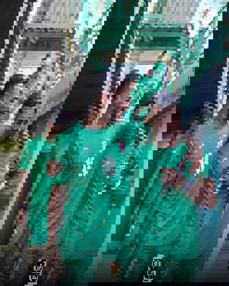 2041983