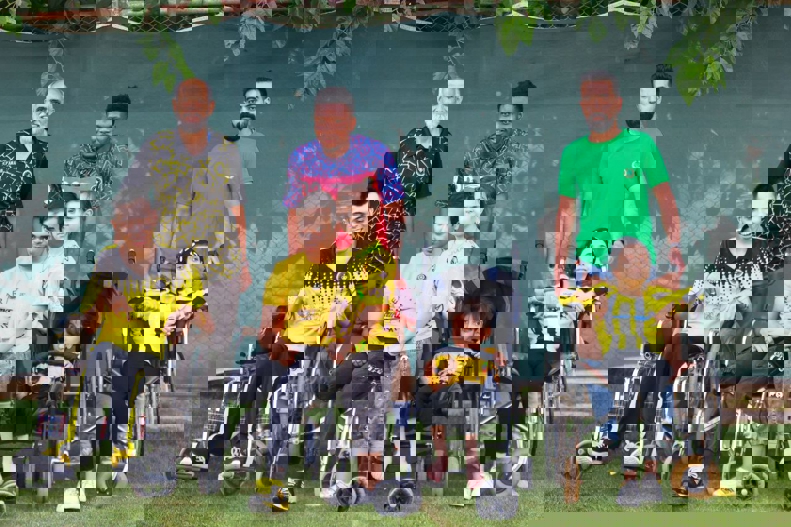 2042017