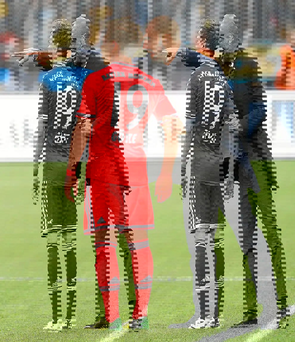 2042129