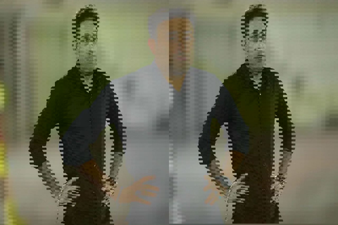 2042070
