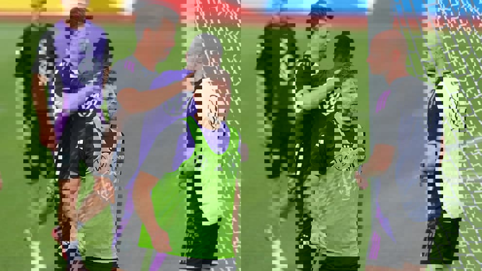 2042178