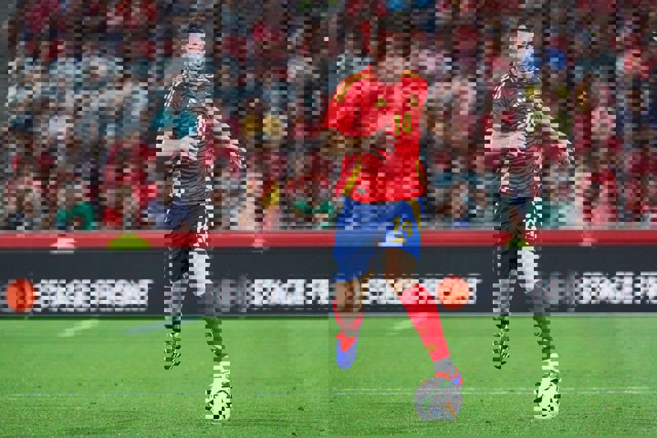 2042154