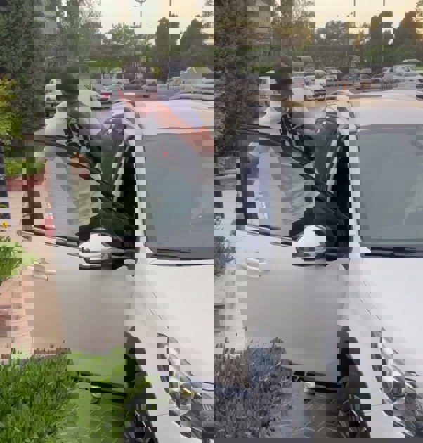 2042182