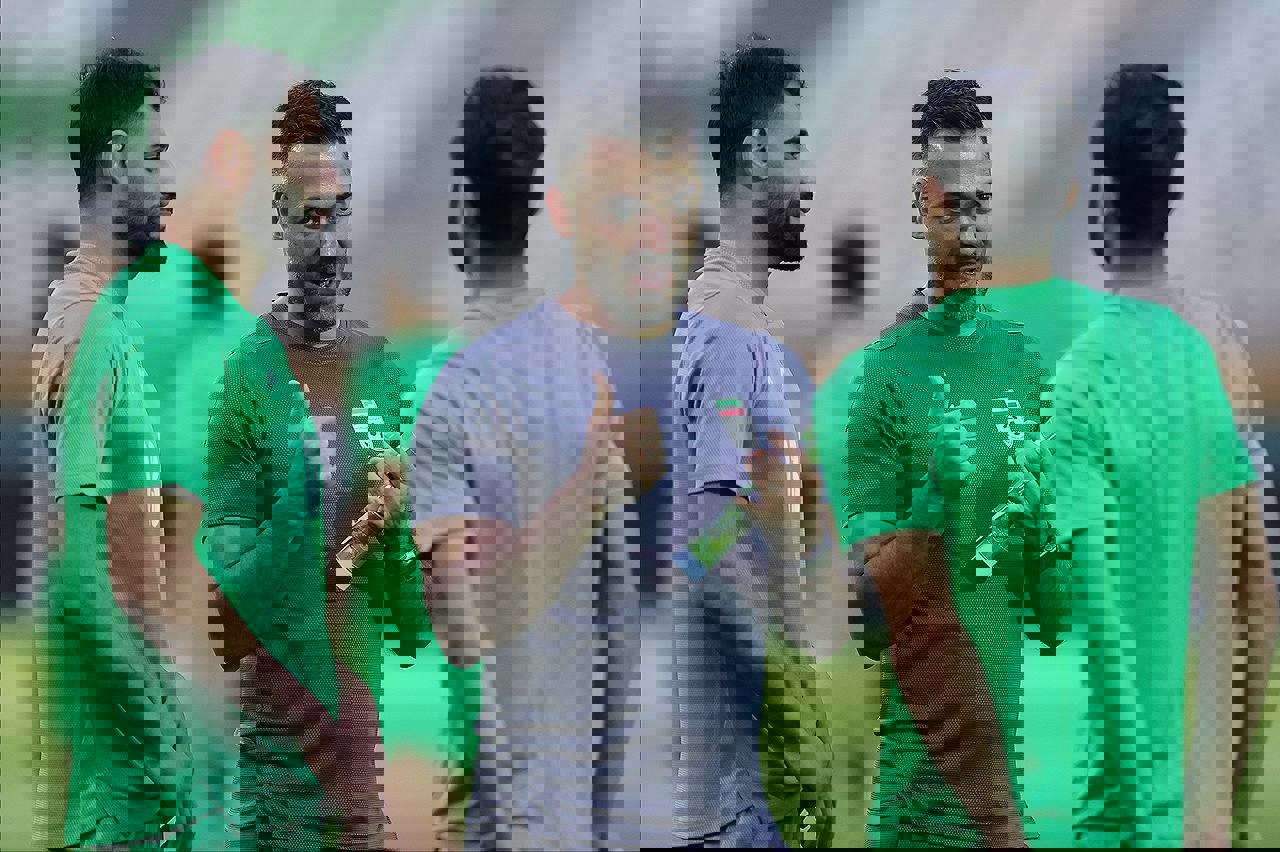 2042196