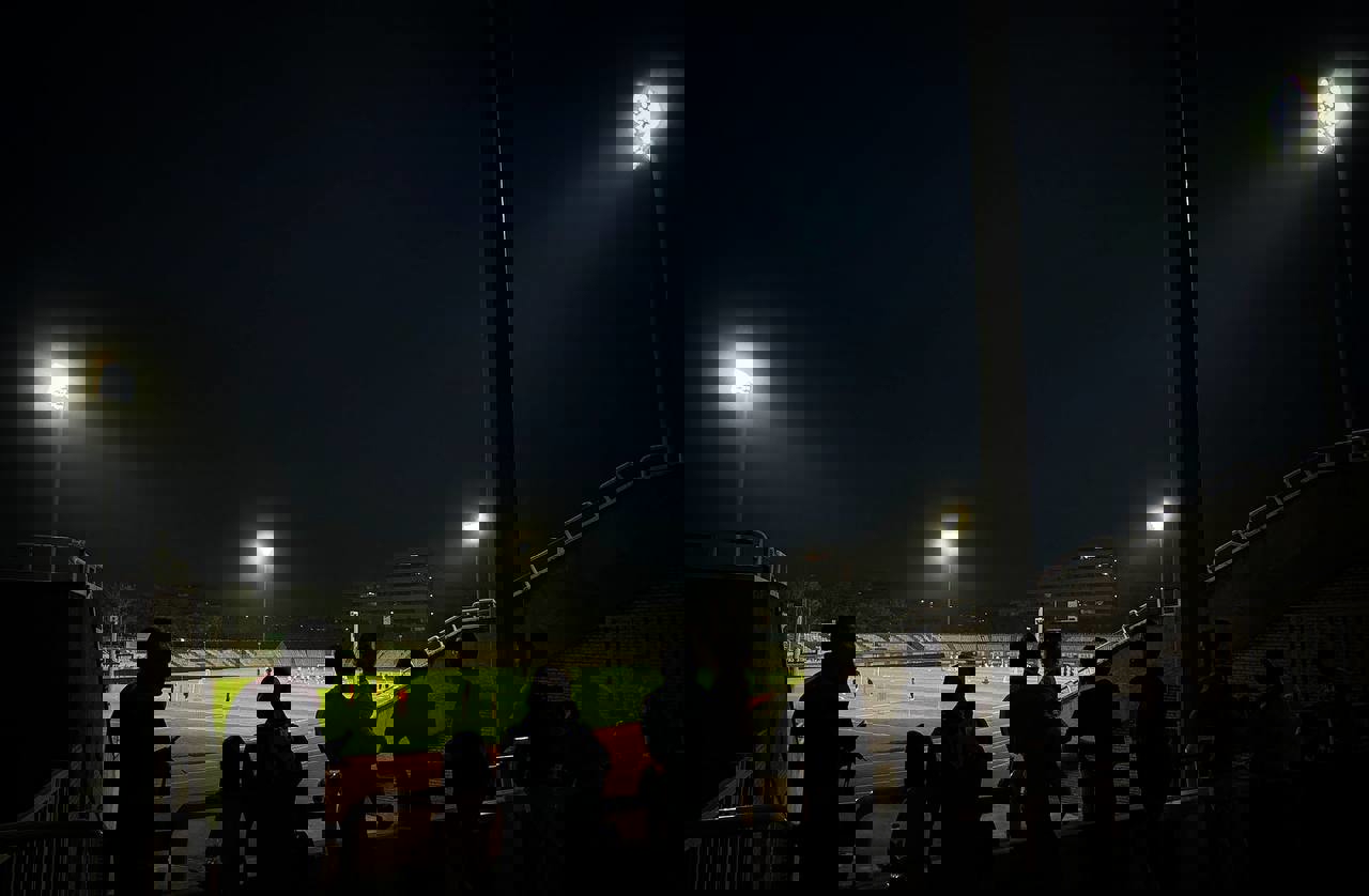 2042195