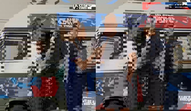 2042169