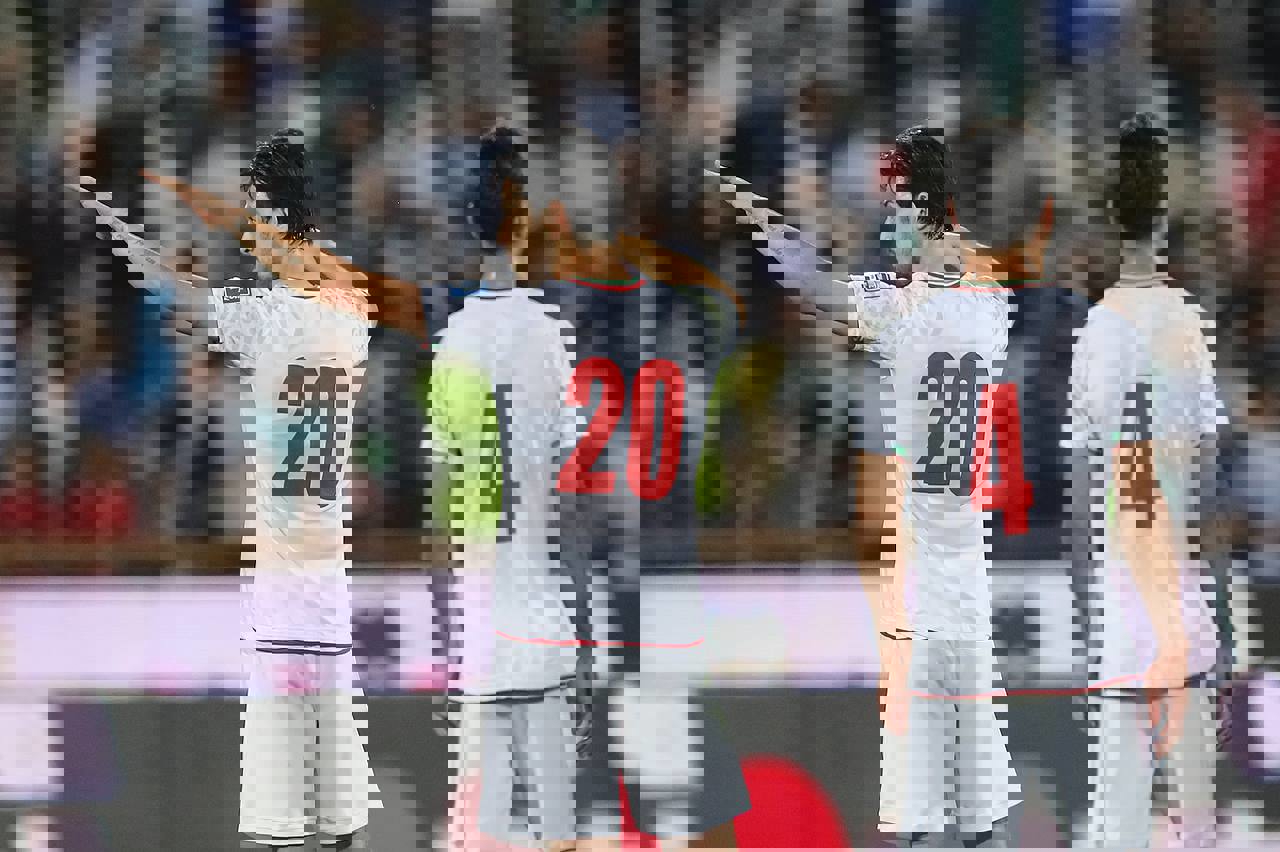 2042669