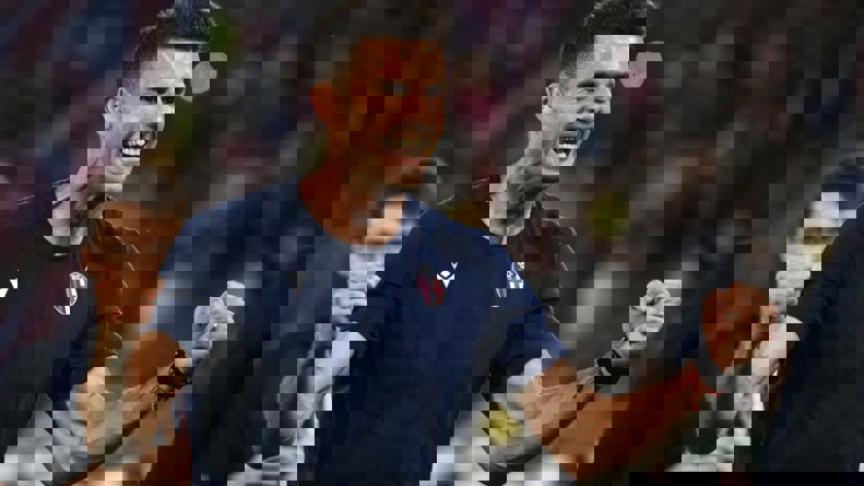 2042542