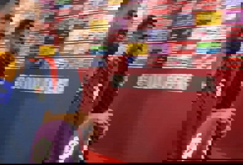 2042712