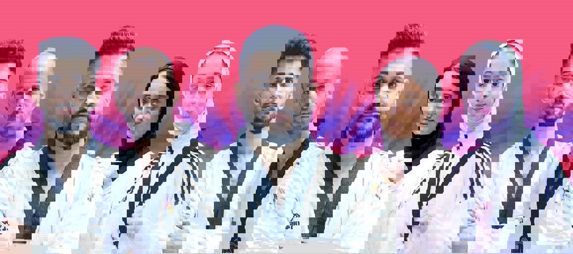 2042873
