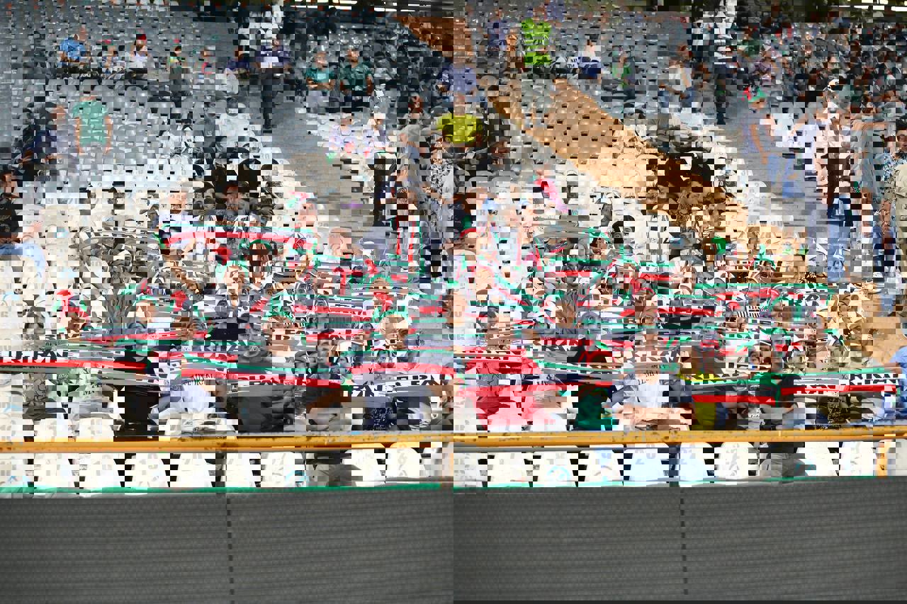 2042840