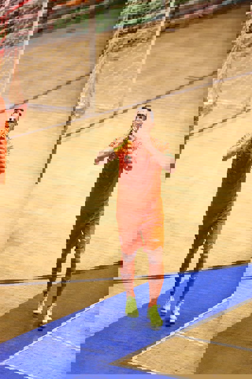 2042837