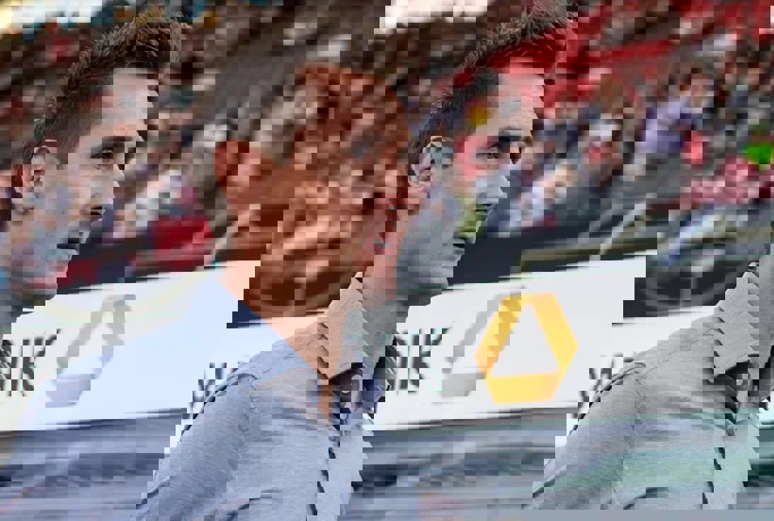 2042961
