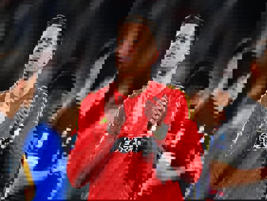 2043045