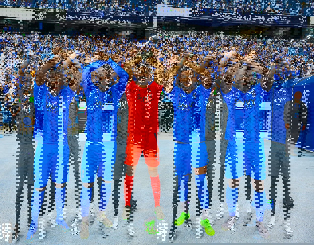 2043011