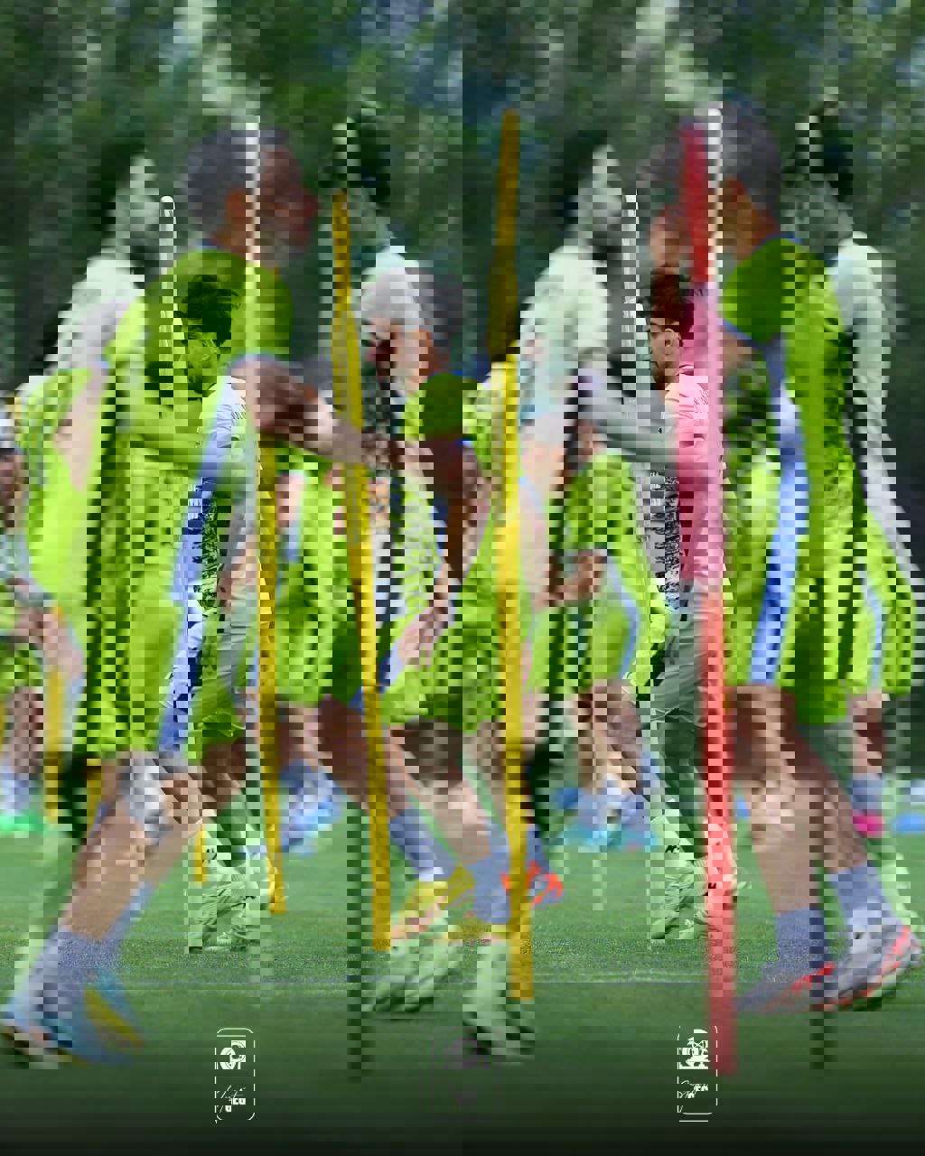 2043025