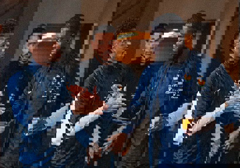 2043150