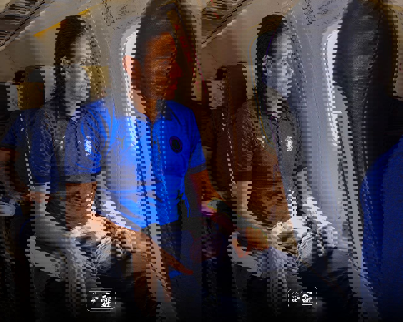 2043284