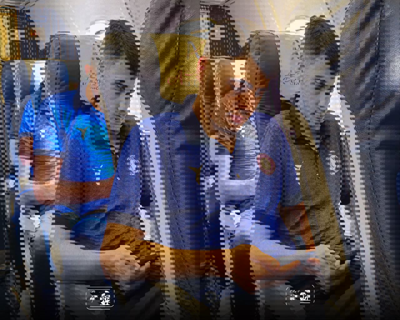 2043279