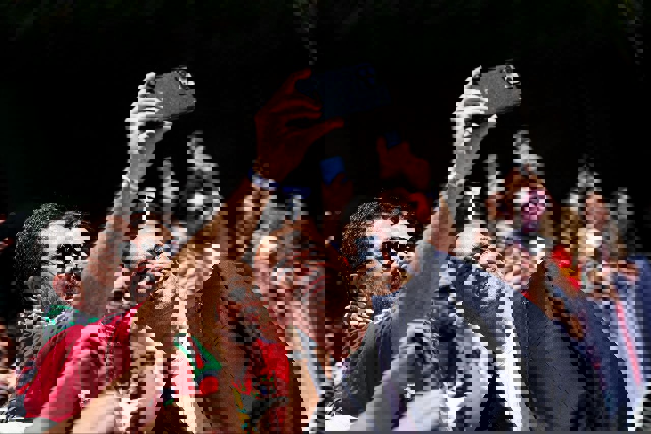2043244