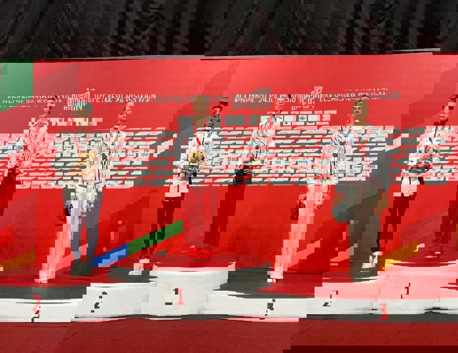 2043341
