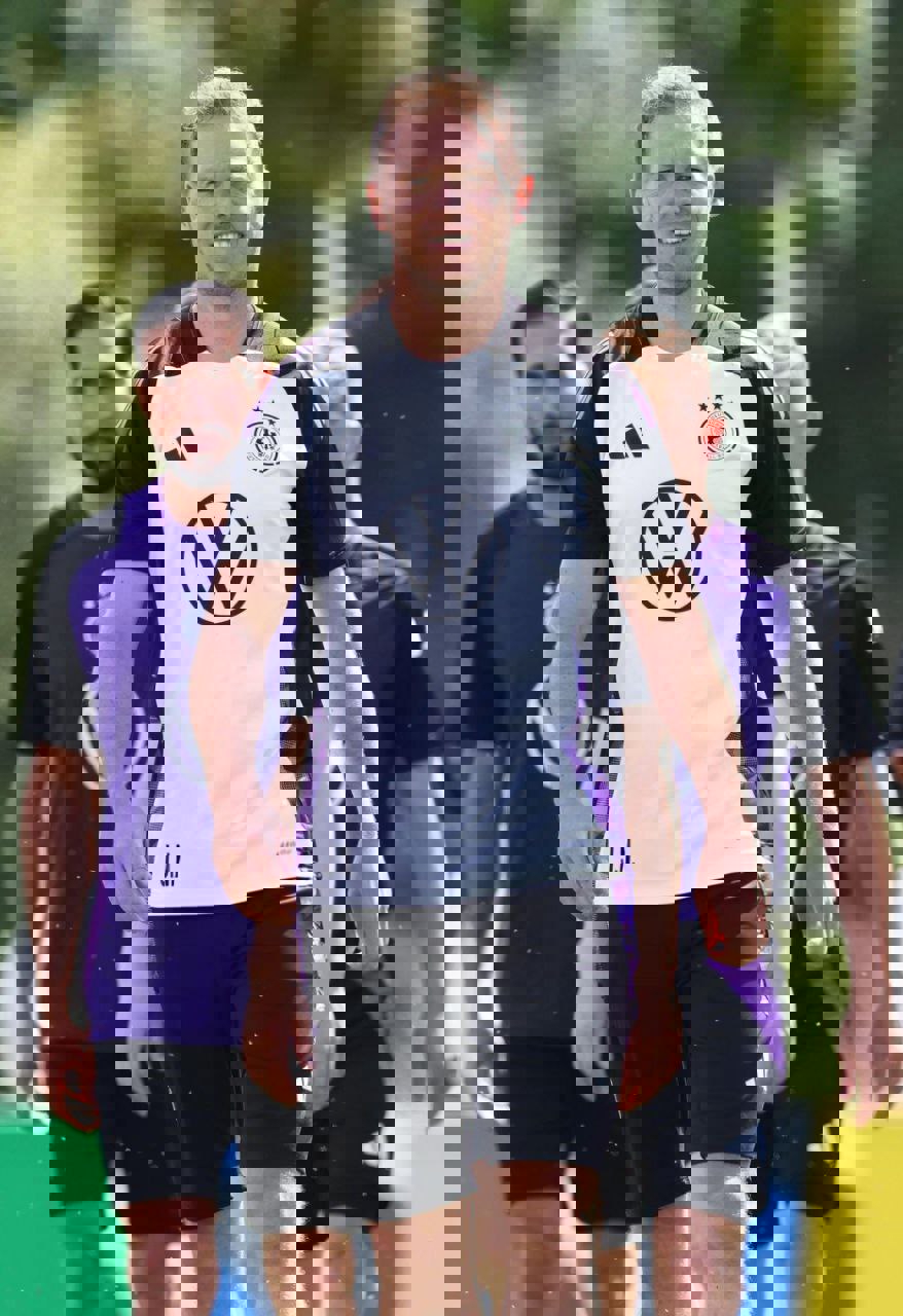 2043278