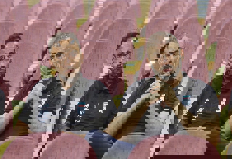 2043407