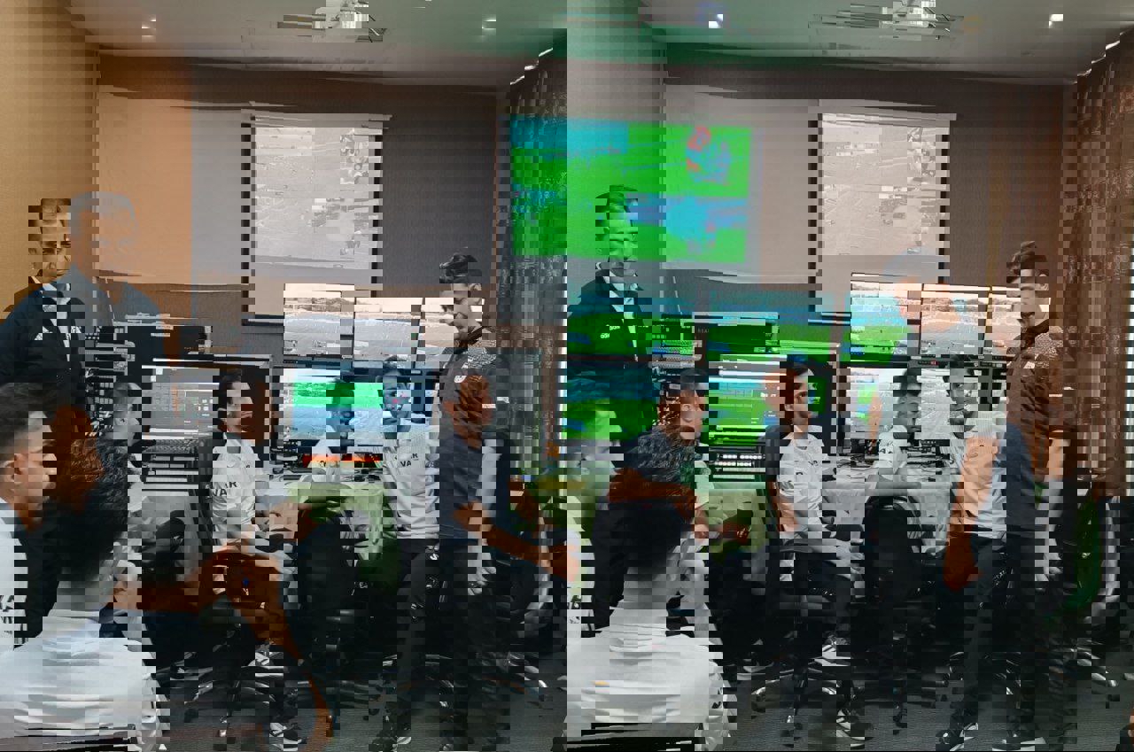 2043420